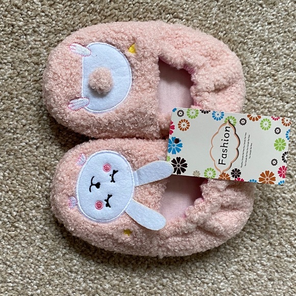 Other - Baby Girl’s Pink Bunny Slippers Size 5/6 NWT